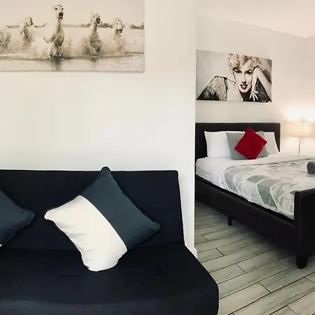 Adorable Private Apartments In The Heart Of Miami! Exterior photo