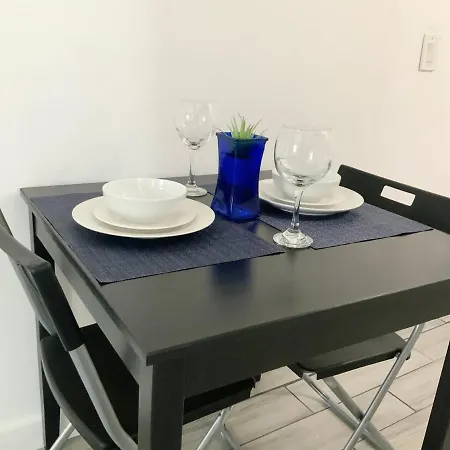Adorable Private Apartments In The Heart Of Miami! Exterior photo