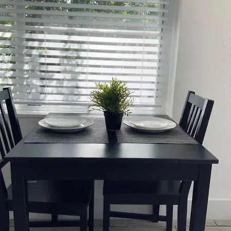 Adorable Private Apartments In The Heart Of Miami! Exterior photo