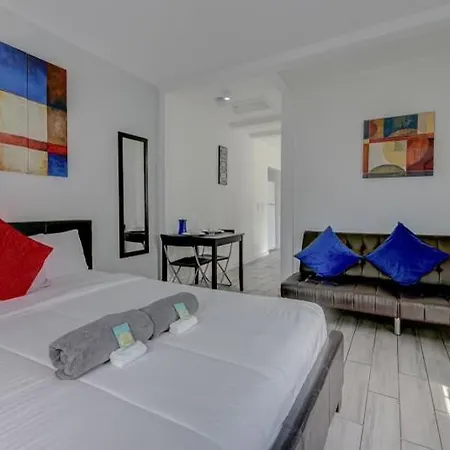 Adorable Private Apartments In The Heart Of Miami! Exterior photo